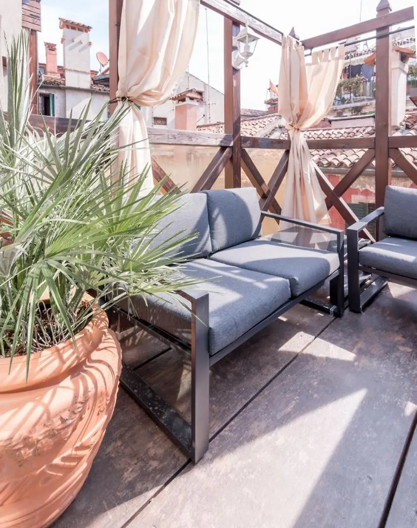 Memorable Family-Friendly Stay By Piazza San Marco Velence